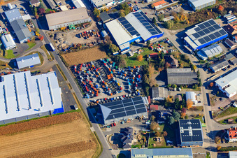 Photographie aérienne de Zone industrielle Industriestraße avec AG AUTOMOBILE PRÉPARATION DE VÉHICULES - SERVICE DE PNEUS - STATION D'ACHAT DE VÉHICULES - CONCESSIONNAIRE AUTOMOBILE - SERVICE D'IMMATRICULATION à Hagenbach dans le département Rhénanie-Palatinat, Allemagne