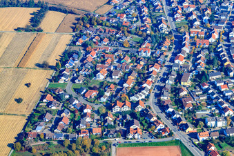 Vue oblique de Habsburger Allee x Drachenfelsstrasse à Hagenbach dans le département Rhénanie-Palatinat, Allemagne