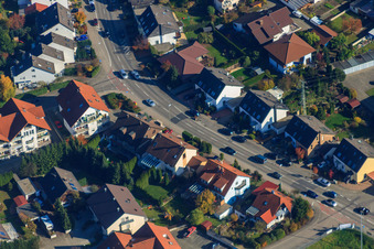 Habsburger Allee x Drachenfelsstrasse à Hagenbach dans le département Rhénanie-Palatinat, Allemagne d'en haut