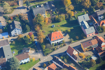 Friedenstr à Hagenbach dans le département Rhénanie-Palatinat, Allemagne vue d'en haut