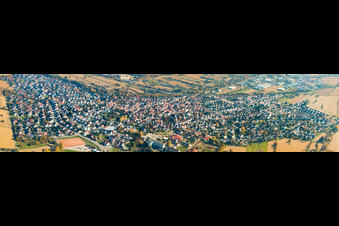 Vue aérienne de Panorama depuis l'ouest à Hagenbach dans le département Rhénanie-Palatinat, Allemagne