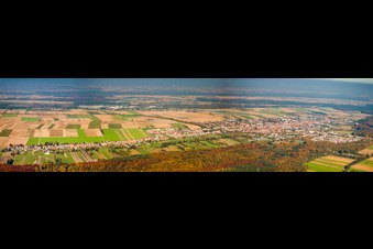 Vue aérienne de Panorama depuis le sud-ouest à Kandel dans le département Rhénanie-Palatinat, Allemagne