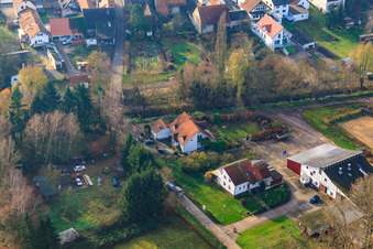 Vue aérienne de Weberhof sur la Washgasse à Billigheim-Ingenheim dans le département Rhénanie-Palatinat, Allemagne