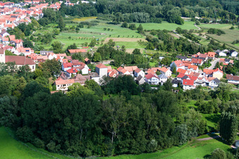 Vue aérienne de Ludwigstraße à Berg dans le département Rhénanie-Palatinat, Allemagne