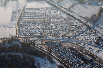 Vue aérienne de Port douanier à Lauterbourg dans le département Bas Rhin, France