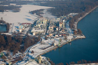 Port du Rhin à Lauterbourg dans le département Bas Rhin, France hors des airs