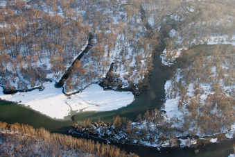 Vue aérienne de Delta de la Sauer à Munchhausen dans le département Bas Rhin, France