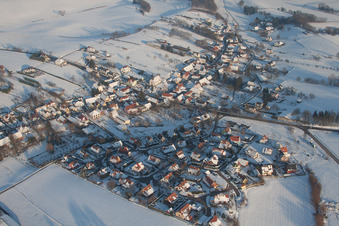 Wintzenbach dans le département Bas Rhin, France d'un drone