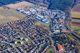 Vue aérienne de Zone industrielle de Fellach à Bellheim dans le département Rhénanie-Palatinat, Allemagne
