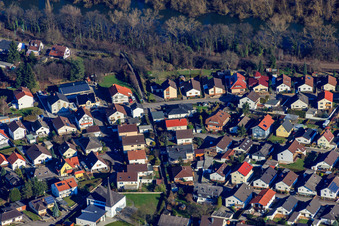 Vue aérienne de Rue Breslauer à Lingenfeld dans le département Rhénanie-Palatinat, Allemagne