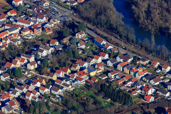 Vue aérienne de Schulstr à Lingenfeld dans le département Rhénanie-Palatinat, Allemagne