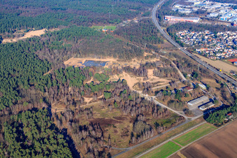 Vue aérienne de Dunes de sable sur la route de l'OTAN à Dudenhofen dans le département Rhénanie-Palatinat, Allemagne