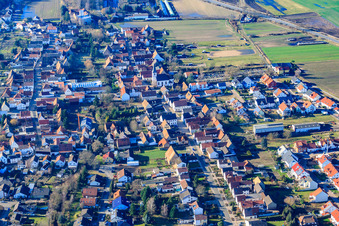 Vue aérienne de Saint-Martin à Hanhofen dans le département Rhénanie-Palatinat, Allemagne