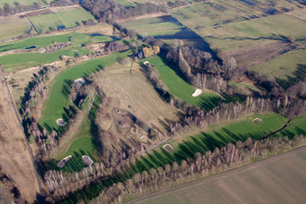 Club de golf Pfalz Neustadt ad Weinstraße eV à le quartier Geinsheim in Neustadt an der Weinstraße dans le département Rhénanie-Palatinat, Allemagne hors des airs