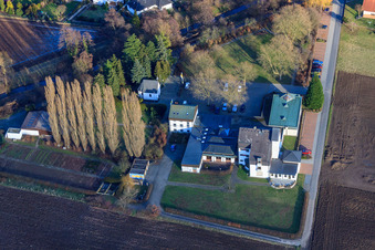 Vue aérienne de Centre de Schoenstatt "Marienpfalz à Herxheim bei Landau dans le département Rhénanie-Palatinat, Allemagne