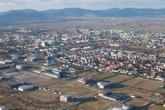 Quartier Queichheim in Landau in der Pfalz dans le département Rhénanie-Palatinat, Allemagne hors des airs