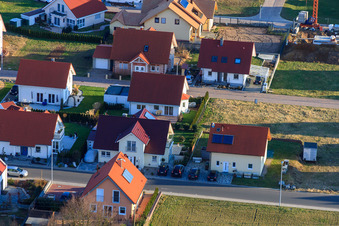Vue d'oiseau de À l'Anhaide à le quartier Schaidt in Wörth am Rhein dans le département Rhénanie-Palatinat, Allemagne