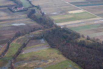Vue aérienne de Terrain de chasse à Leistenmühle à le quartier Minderslachen in Kandel dans le département Rhénanie-Palatinat, Allemagne