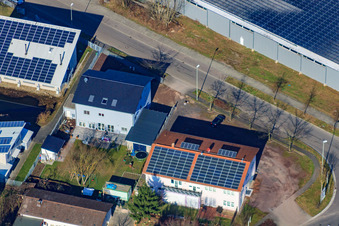 Vue aérienne de Société d'ingénierie I-BAU à le quartier Minderslachen in Kandel dans le département Rhénanie-Palatinat, Allemagne