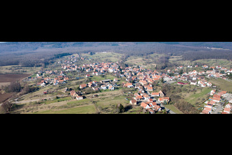 Vue aérienne de Panorama à Lampertsloch dans le département Bas Rhin, France