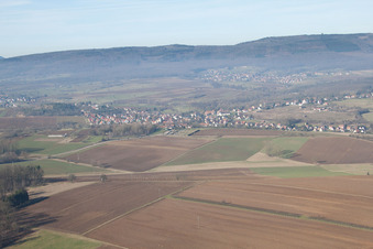Image drone de Merkwiller-Pechelbronn dans le département Bas Rhin, France