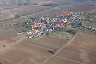 Hohwiller dans le département Bas Rhin, France d'un drone
