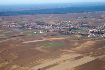 Vue aérienne de Seebach dans le département Bas Rhin, France