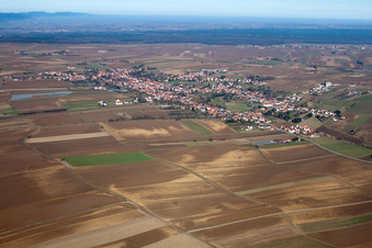 Vue aérienne de Seebach dans le département Bas Rhin, France