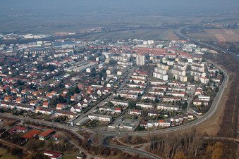 Landau in der Pfalz dans le département Rhénanie-Palatinat, Allemagne du point de vue du drone