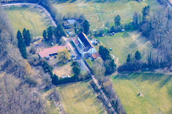 Vue aérienne de Centre équestre à Bellheim dans le département Rhénanie-Palatinat, Allemagne