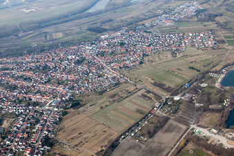 Enregistrement par drone de Quartier Oberhausen in Oberhausen-Rheinhausen dans le département Bade-Wurtemberg, Allemagne