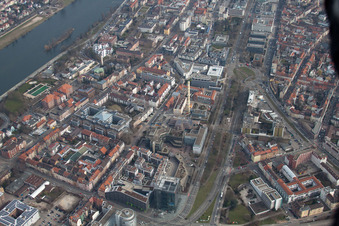 Vue aérienne de Complexe électoral à le quartier Bergheim in Heidelberg dans le département Bade-Wurtemberg, Allemagne