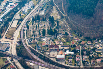 Vue aérienne de Cimetière à Neckargemünd dans le département Bade-Wurtemberg, Allemagne