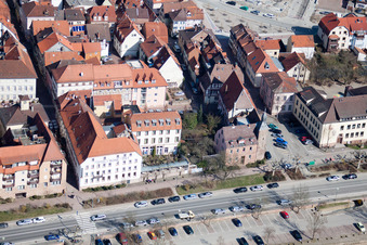 Vue aérienne de Hôtel Krone-Post à Eberbach dans le département Bade-Wurtemberg, Allemagne