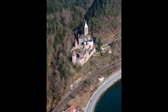 Photographie aérienne de Complexe du château Zwingenberg au-dessus du Neckar à Zwingenberg dans le département Bade-Wurtemberg, Allemagne