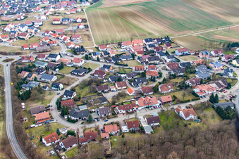 Vue aérienne de Anneau de Berlin à Kirchardt dans le département Bade-Wurtemberg, Allemagne