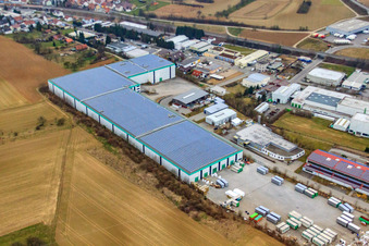 Vue aérienne de ZUBER GmbH à le quartier Gölshausen in Bretten dans le département Bade-Wurtemberg, Allemagne