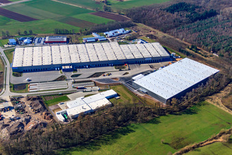Parc industriel de Horst, groupe logistique ZUFALL et groupe STS à le quartier Minderslachen in Kandel dans le département Rhénanie-Palatinat, Allemagne vue d'en haut