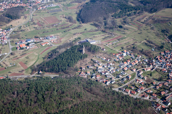 Vue aérienne de Du sud-ouest à le quartier Stein in Gossersweiler-Stein dans le département Rhénanie-Palatinat, Allemagne