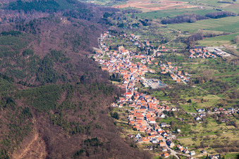 Photographie aérienne de Champs agricoles et terres agricoles à Saint-Jean-Saverne dans le département Bas Rhin, France