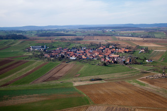 Photographie aérienne de Zœbersdorf dans le département Bas Rhin, France