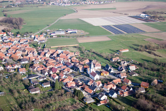 Morsbronn-les-Bains dans le département Bas Rhin, France depuis l'avion