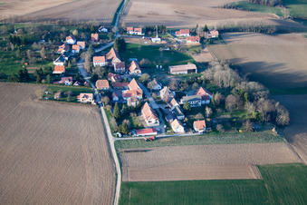 Vue oblique de Steinseltz dans le département Bas Rhin, France