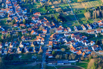 Vue aérienne de Waldstraße x Speckstr à le quartier Schaidt in Wörth am Rhein dans le département Rhénanie-Palatinat, Allemagne