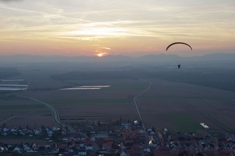 Vue d'oiseau de Quartier Hayna in Herxheim bei Landau dans le département Rhénanie-Palatinat, Allemagne