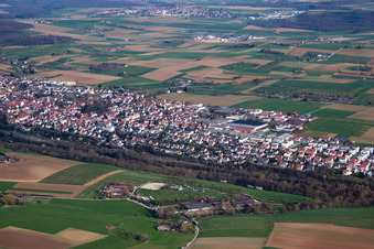 Vue aérienne de Quartier Höfingen in Leonberg dans le département Bade-Wurtemberg, Allemagne