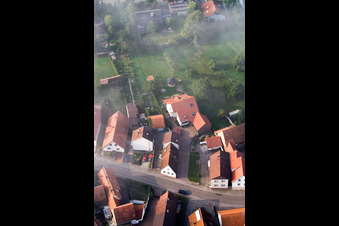Rue Eichstr. à Minfeld dans le département Rhénanie-Palatinat, Allemagne depuis l'avion