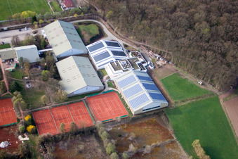 Vue d'oiseau de Association de tennis du Wurtemberg, Emerholzweg à le quartier Stammheim in Stuttgart dans le département Bade-Wurtemberg, Allemagne