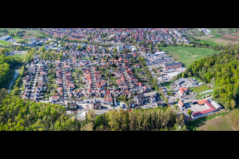 Vue aérienne de La colonie de Gartenstadt vue du sud à Kandel dans le département Rhénanie-Palatinat, Allemagne