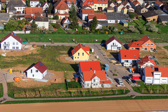 Nouvelle zone de développement Unteres Rappenfeld à le quartier Mörlheim in Landau in der Pfalz dans le département Rhénanie-Palatinat, Allemagne vu d'un drone